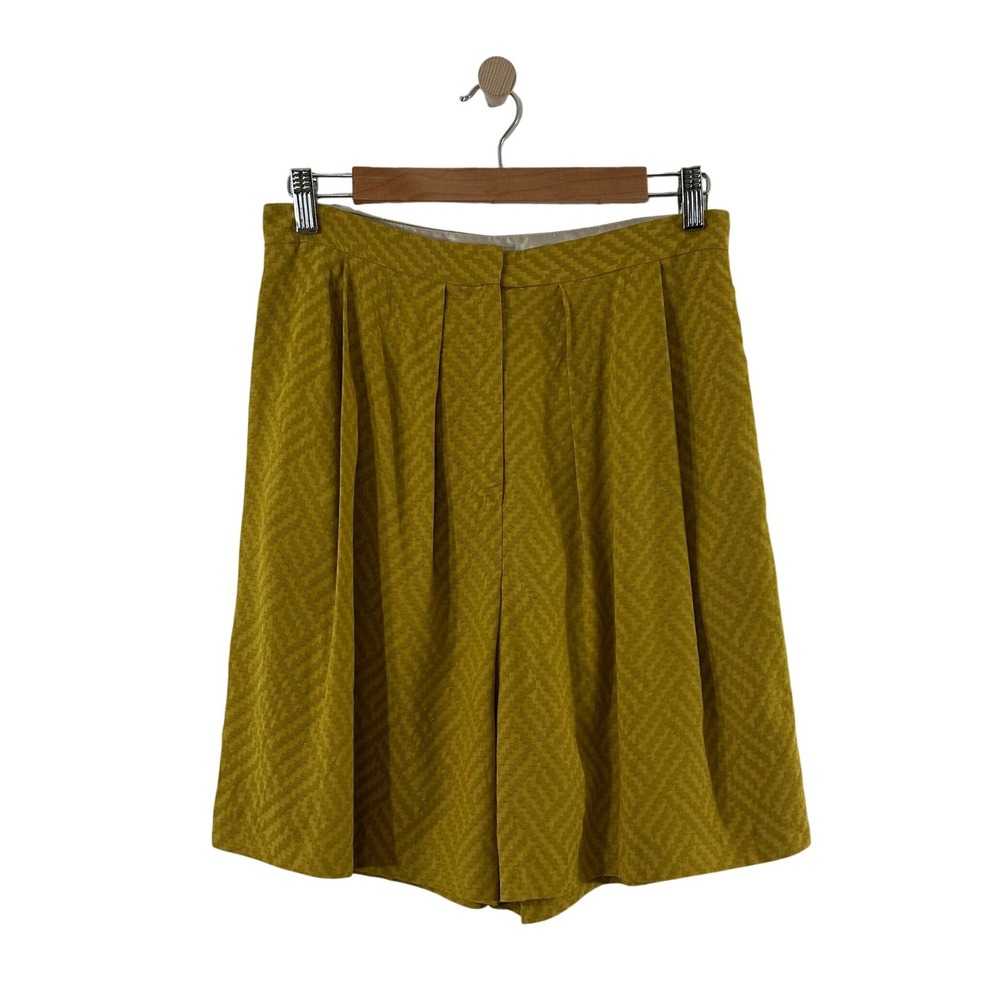 High-Waist Pleated Women’s Shorts in Olive